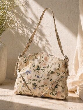 Floral Cream Shoulder Bag - Elegant Women's Handbag